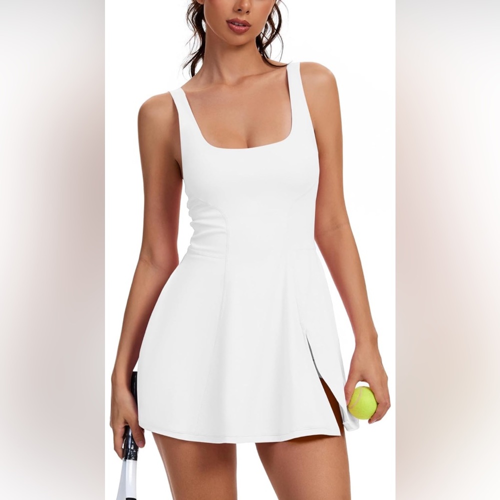 Cecinlyn White Tennis Golf Athletic Dress with Built in Shorts size L